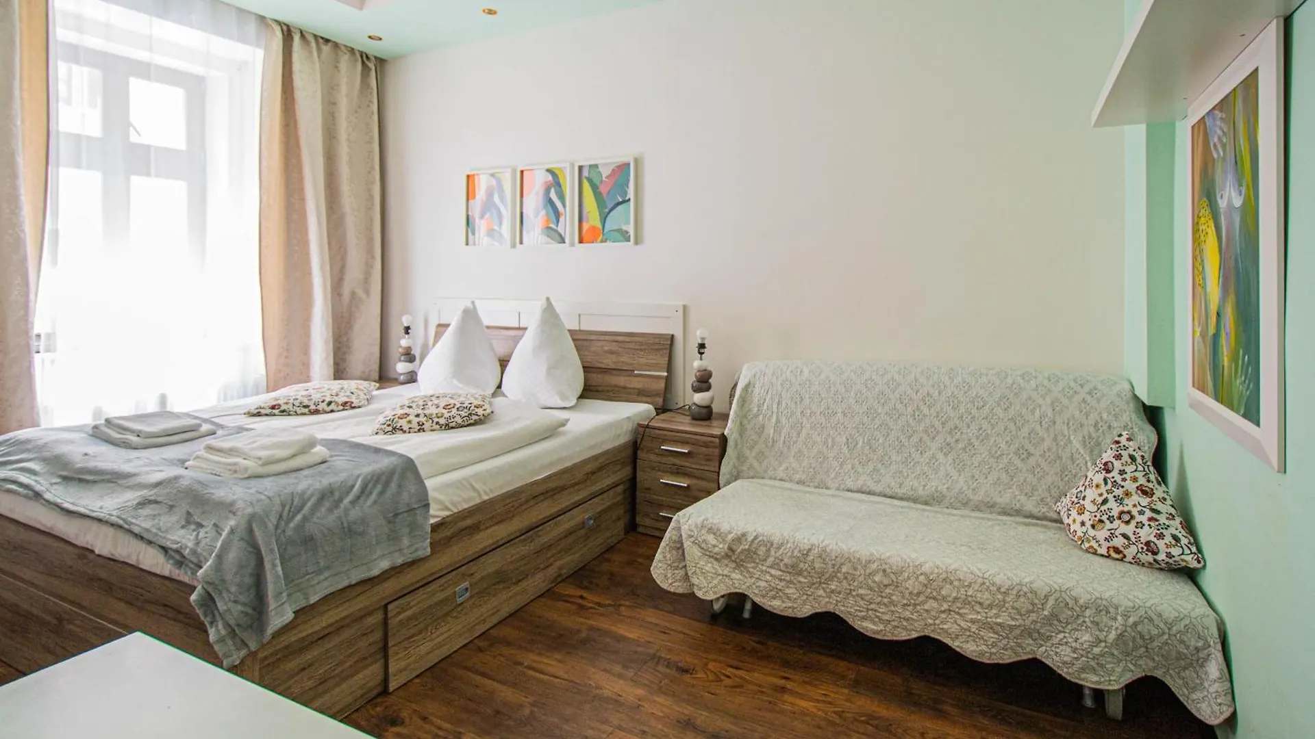 Ruterra Apartment Cimburkova Praga