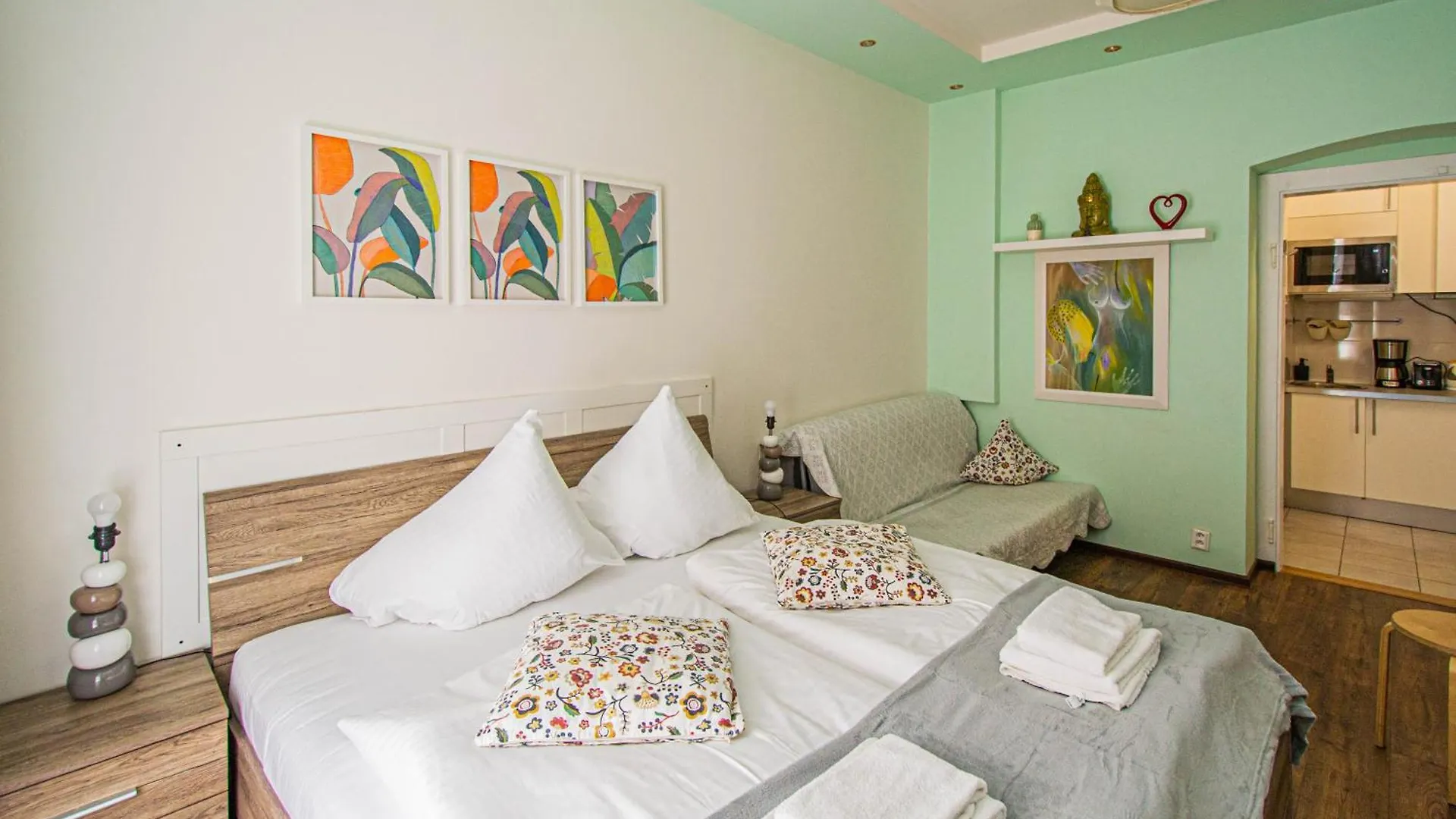 Ruterra Apartment Cimburkova Praga