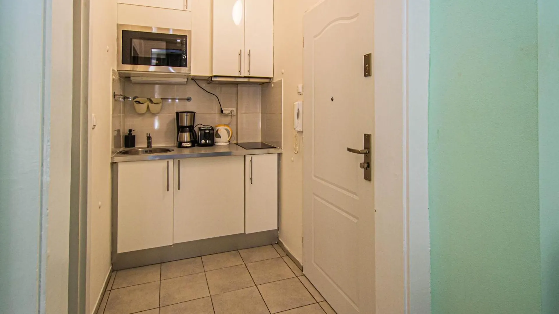 Ruterra Apartment Cimburkova Praag Tsjechië
